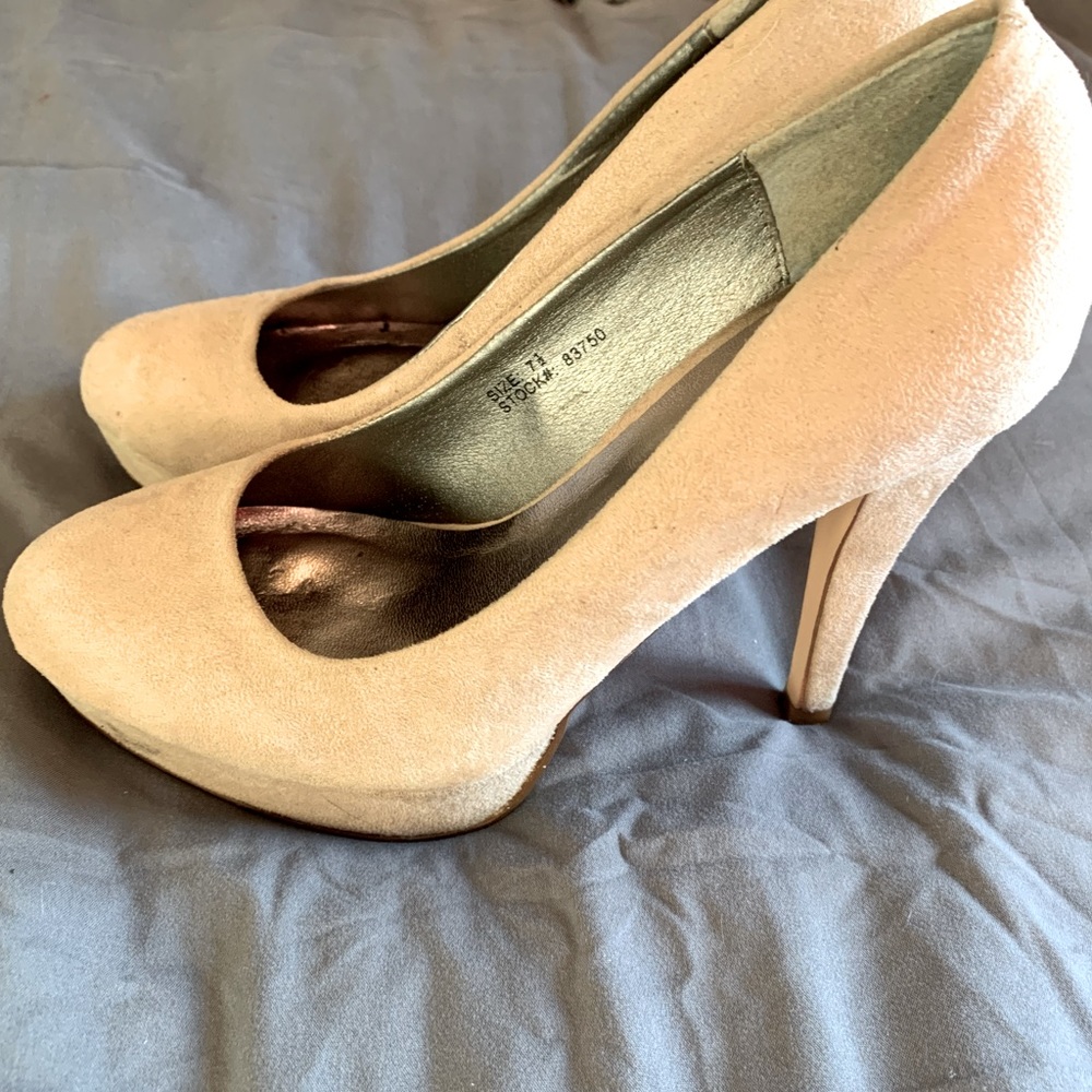 Maurice’s tan faux suede heels
